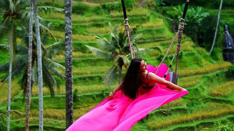 Wos River Tubing Adventure and Ubud Swing Tour