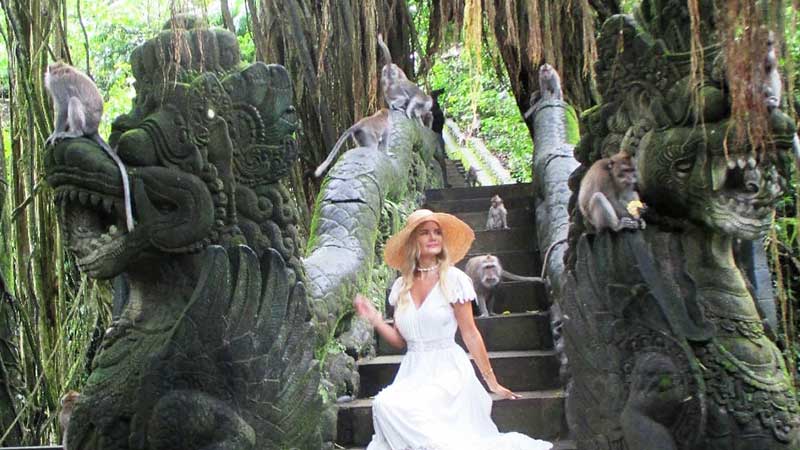 Bali River Tubing and Ubud Monkey Forest Tour